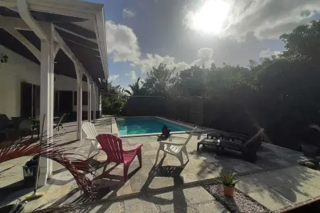 Villa charmante avec piscine au Diamant - Idéale pour 4 pers. - Photo 1