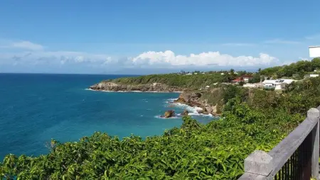 Studio vue mer avec terrasse à Le Gosier, 42 m² en Guadeloupe : photo 15