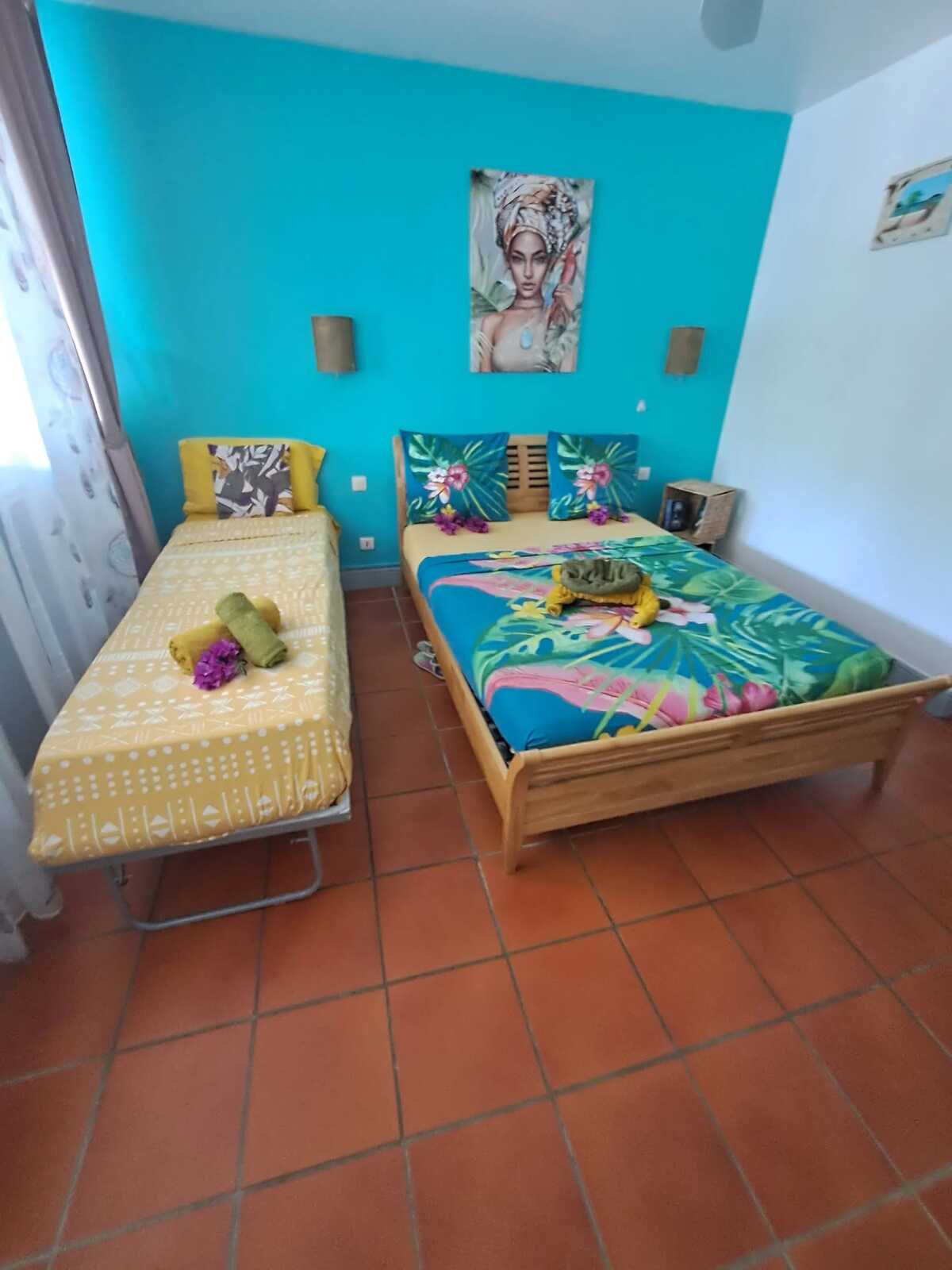 Studio 21 m² Saint-François, balcon, piscine et tennis - Photo 14