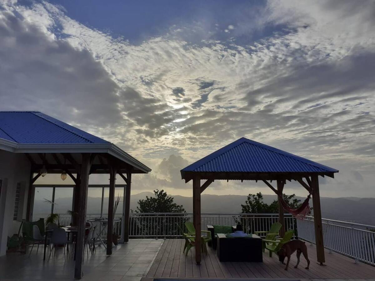 Villa avec piscine privée et vue mer au Diamant, Martinique - Photo 28