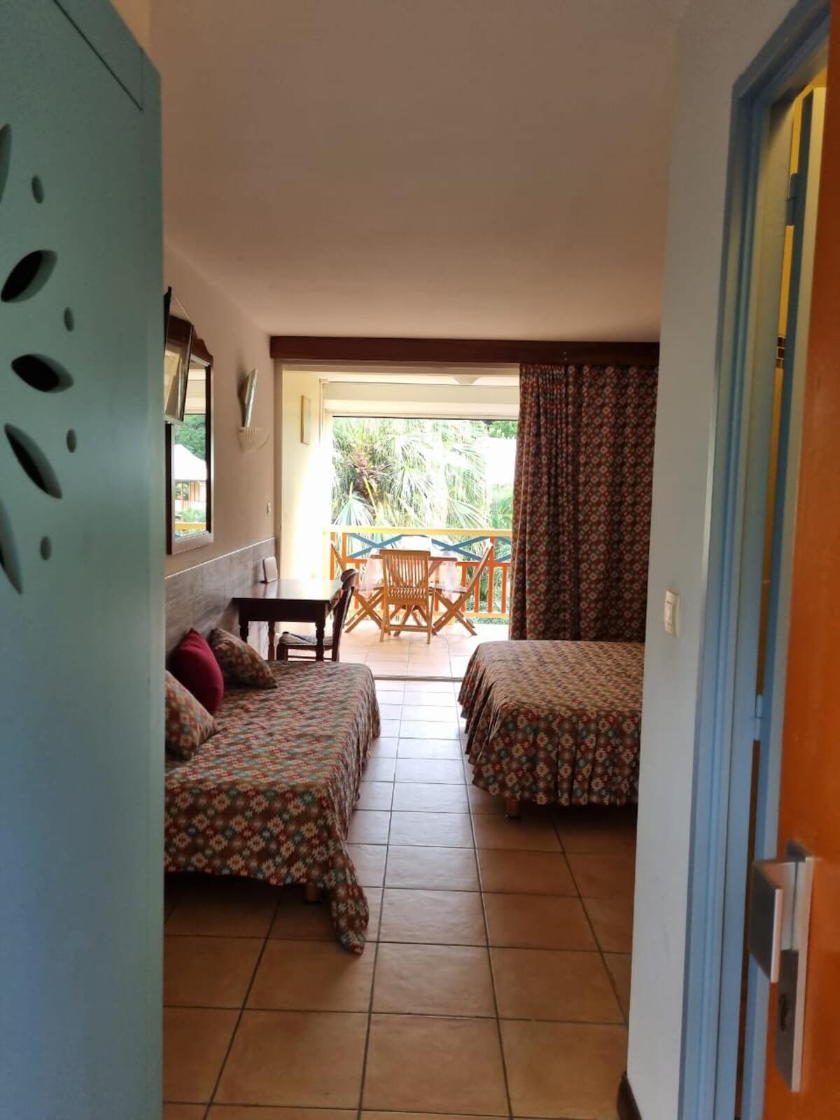 Studio 25 m² avec terrasse et jardin à Sainte-Anne - Photo 4