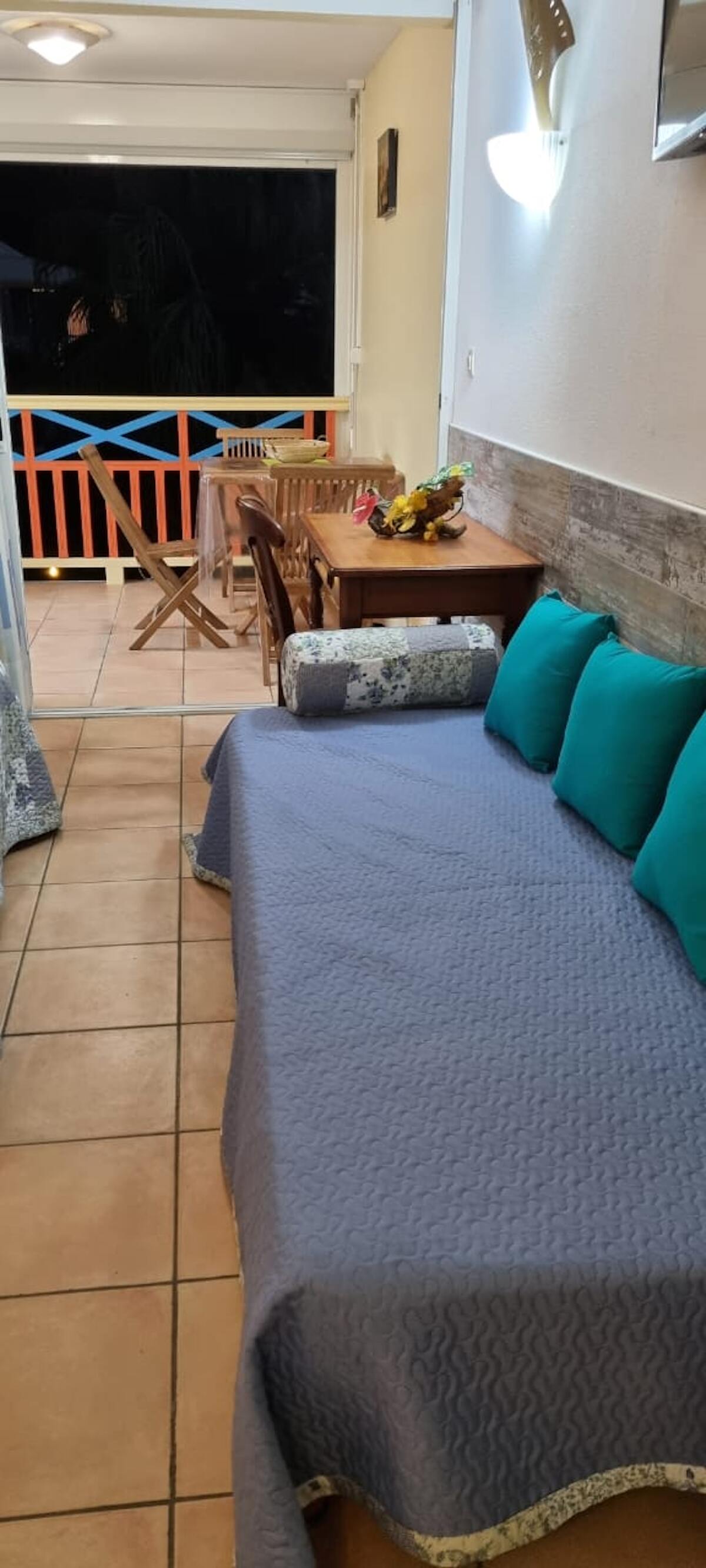 Studio 25 m² avec terrasse et jardin à Sainte-Anne - Photo 5