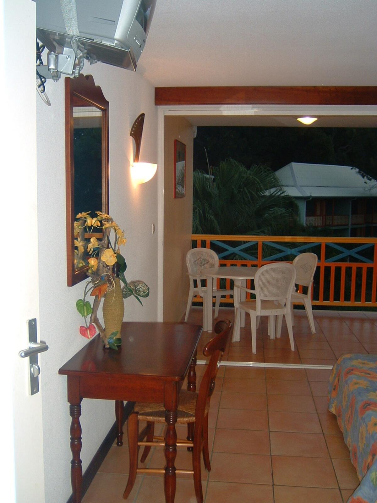Studio 25 m² avec terrasse et jardin à Sainte-Anne - Photo 6
