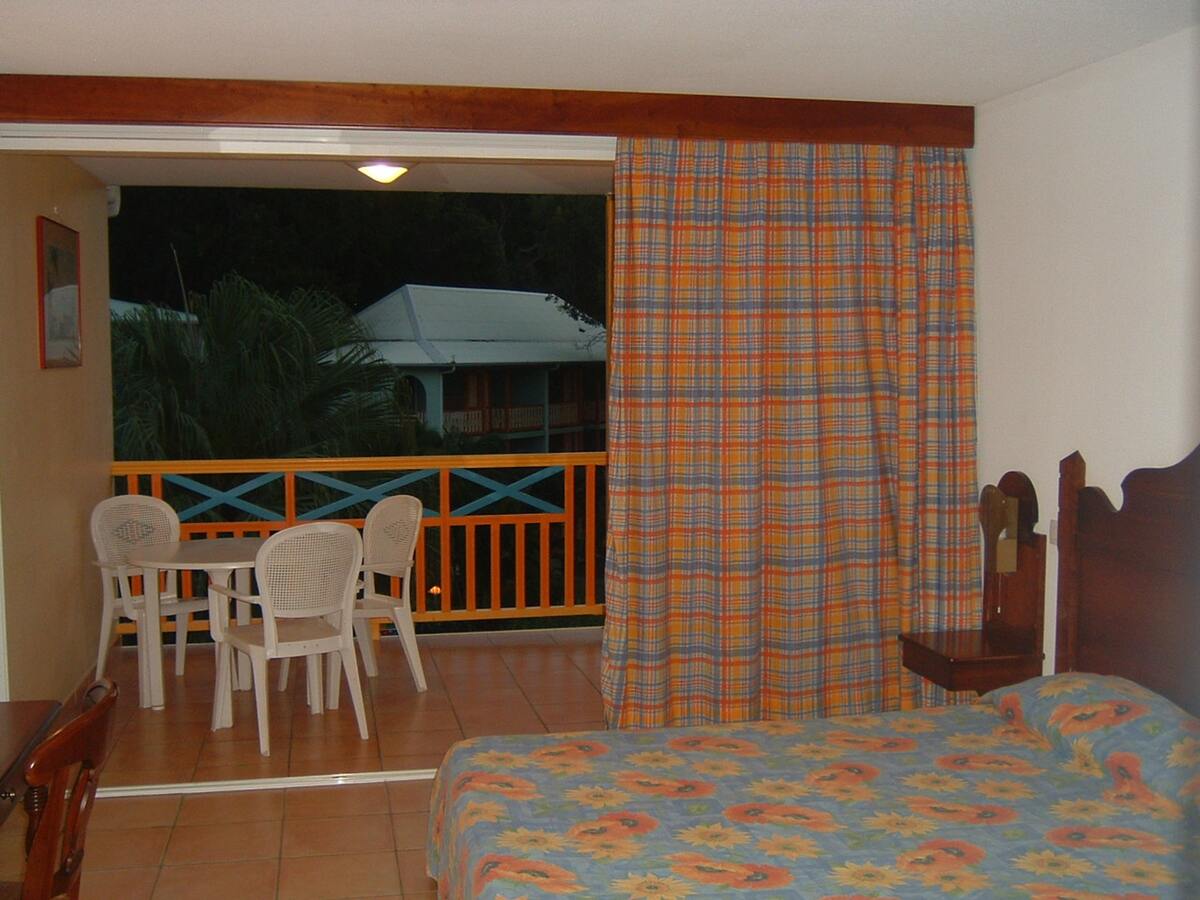 Studio 25 m² avec terrasse et jardin à Sainte-Anne - Photo 7