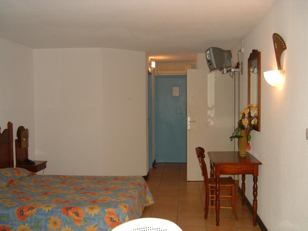 Studio 25 m² avec terrasse et jardin à Sainte-Anne - Photo 13
