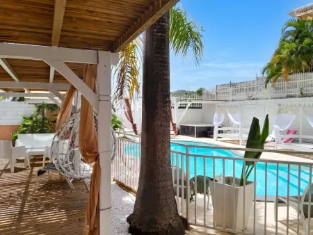 Studio Sainte-Anne avec piscine partagée et terrasse, Martinique : photo 2
