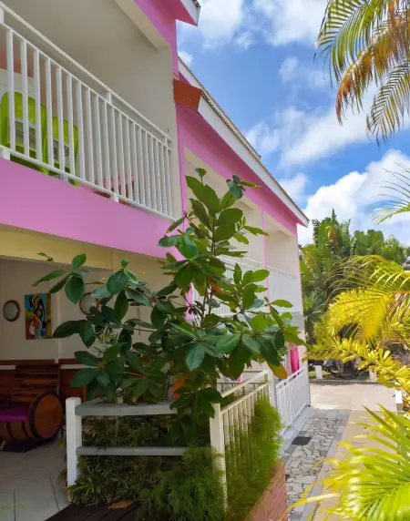 Studio Sainte-Anne avec piscine partagée et terrasse, Martinique : photo 9