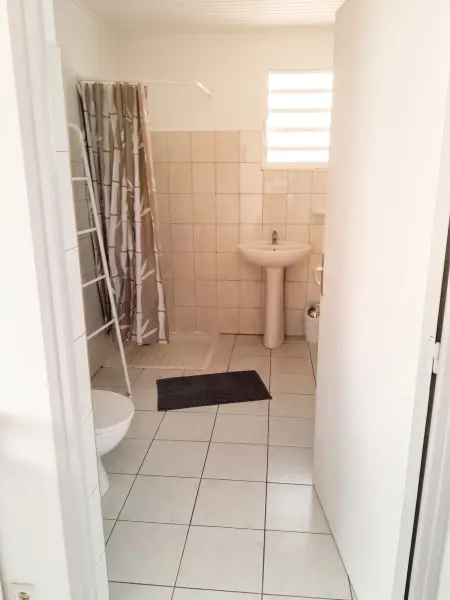 Studio Sainte-Anne avec piscine partagée et terrasse, Martinique : photo 18