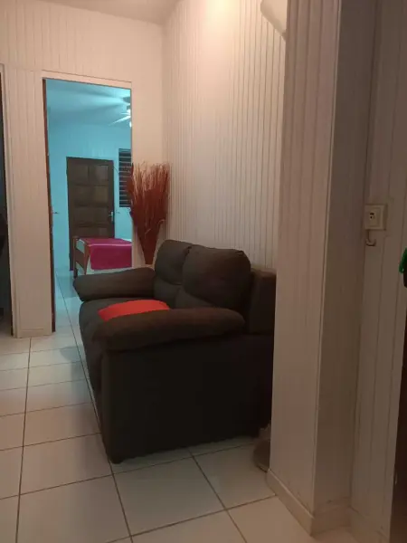 Appartement spacieux à Sainte-Anne avec piscine partagée. - Photo 8