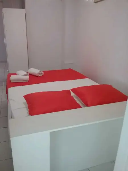 Appartement spacieux à Sainte-Anne avec piscine partagée. - Photo 16