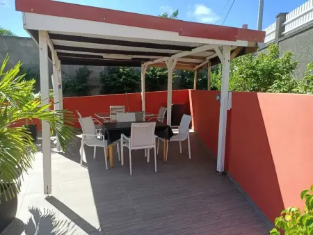 Appartement spacieux à Sainte-Anne avec piscine partagée. - Photo 21