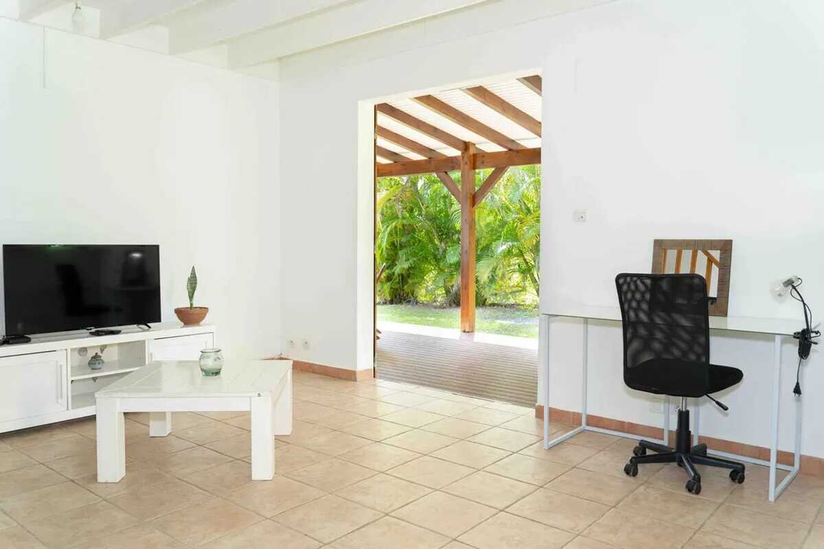 Maison 70 m² avec jacuzzi aux Abymes, 6 personnes - Photo 14