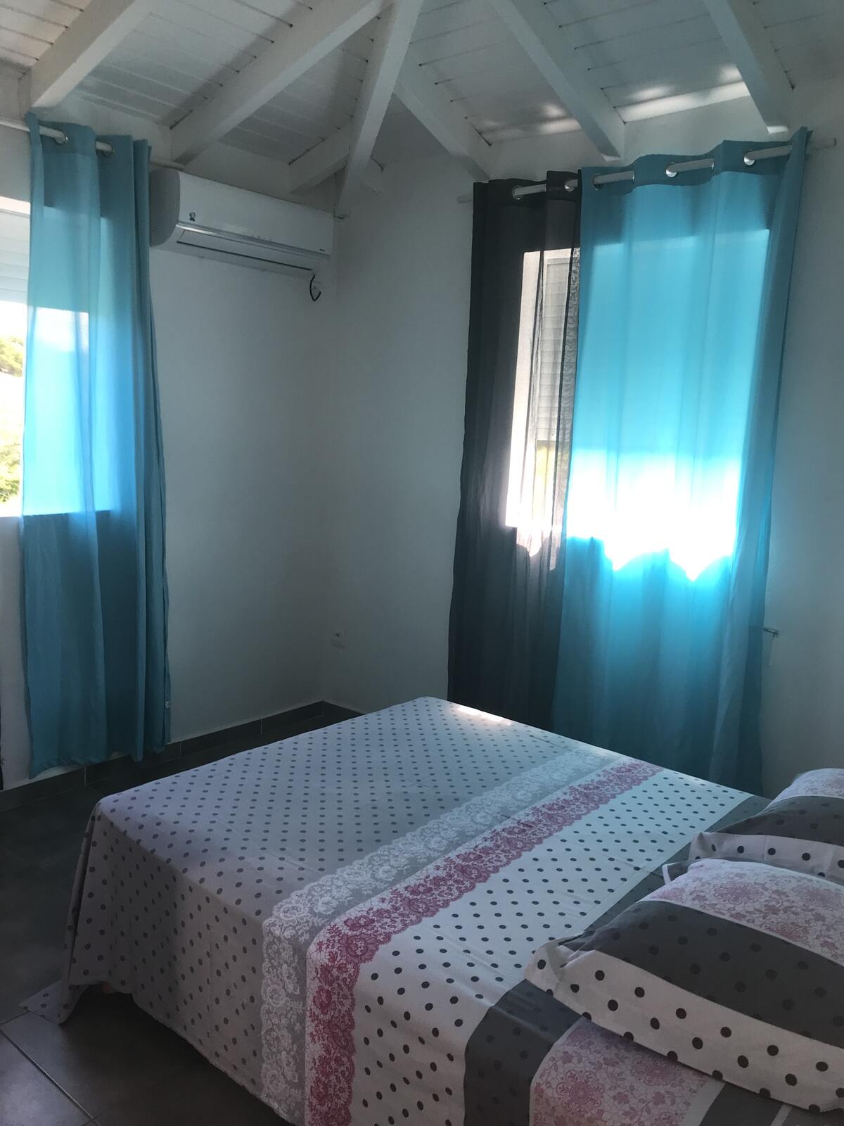 Villa avec piscine privée au Moule - 5 personnes - Photo 15
