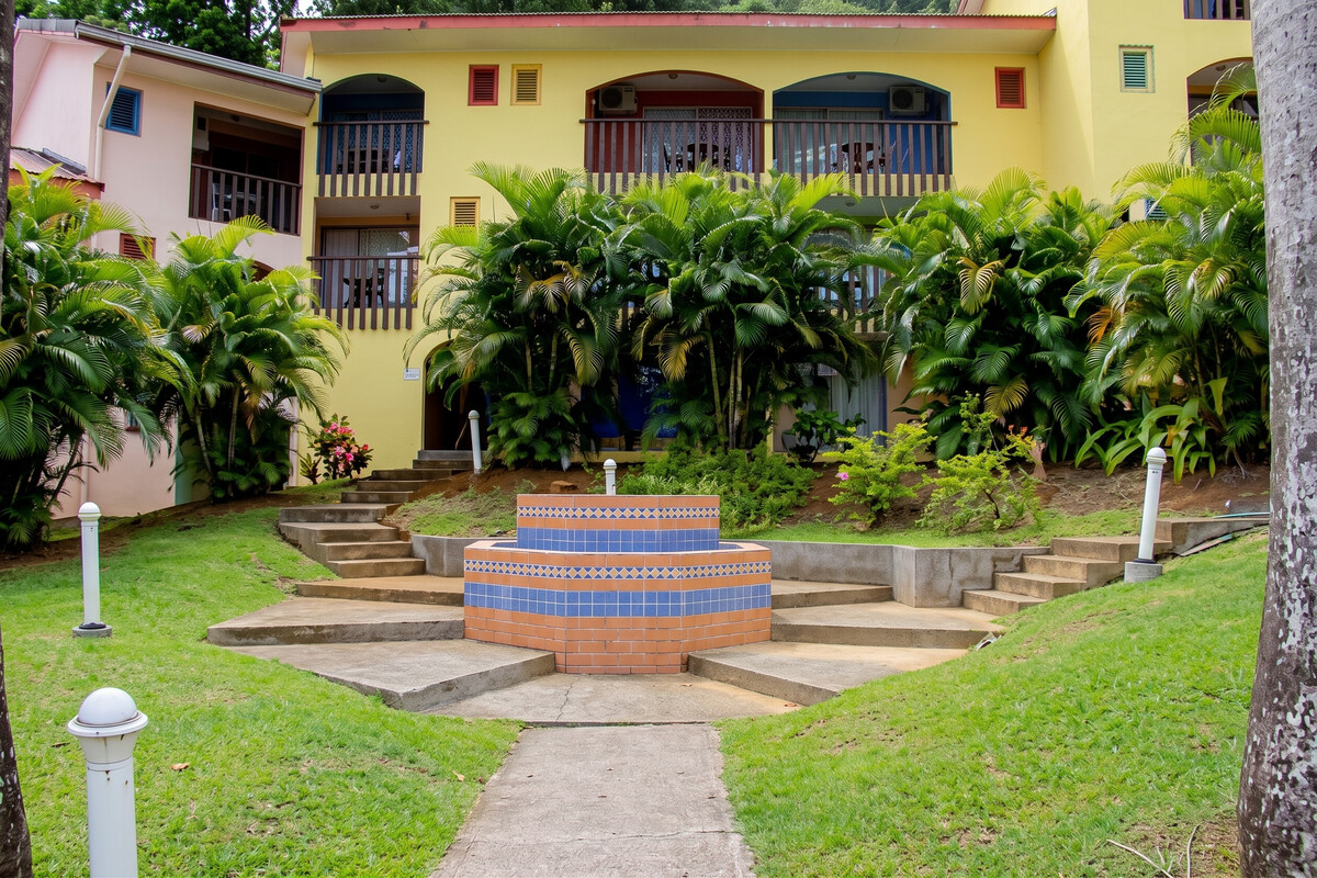 Studio 25 m² à Sainte-Anne, terrasse et piscine partagée - Photo 3