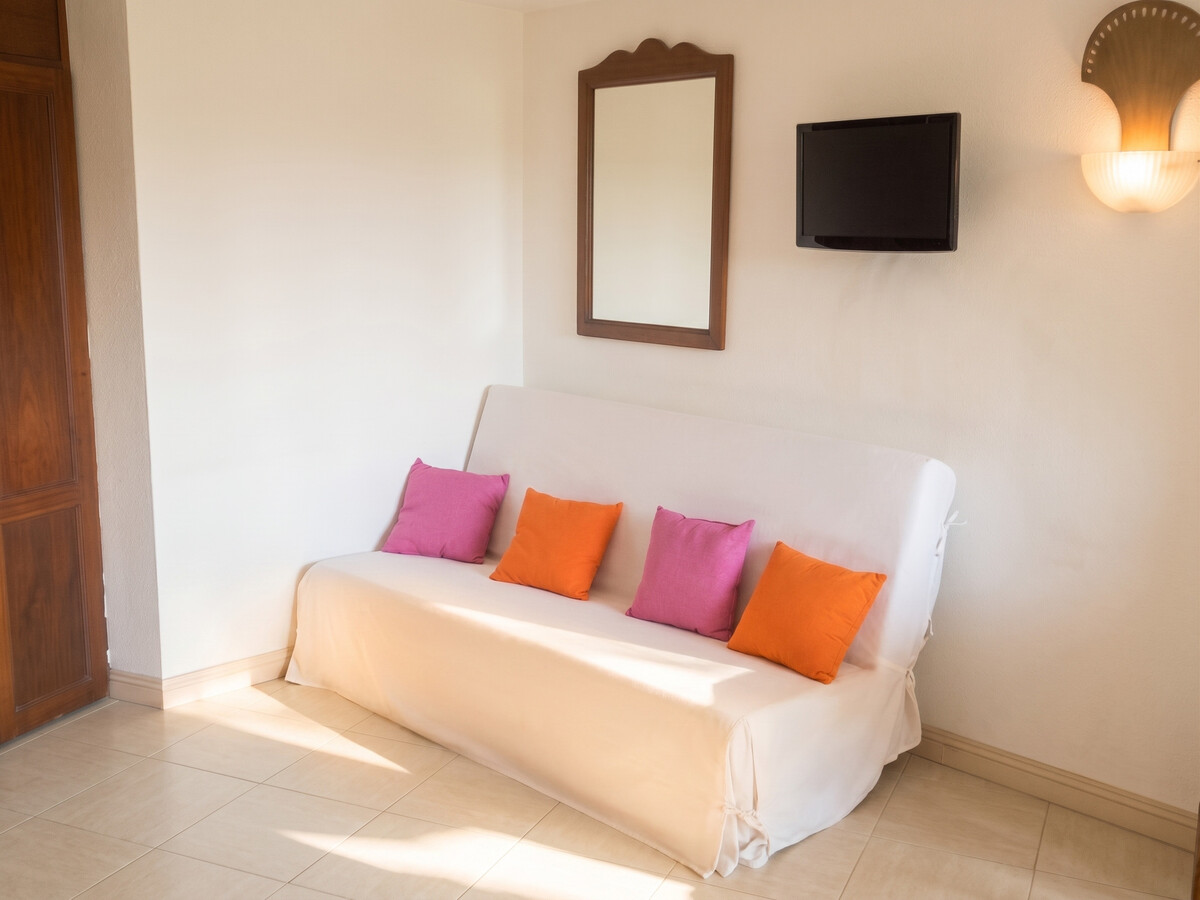 Studio 25 m² à Sainte-Anne, terrasse et piscine partagée - Photo 5