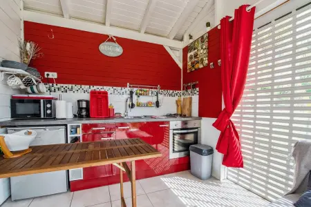 Bungalow charmant à Petit Bourg avec piscine partagée - Photo 13