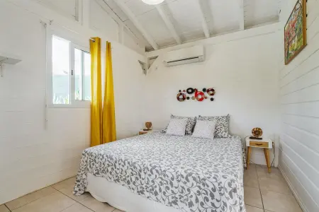 Bungalow charmant à Petit Bourg avec piscine partagée - Photo 19