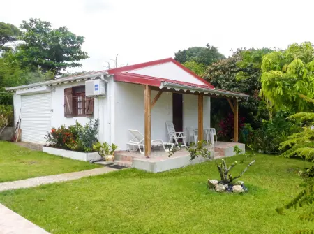 Studio 24 m² avec terrasse et jardin clos à Capesterre Belle Eau : photo 21