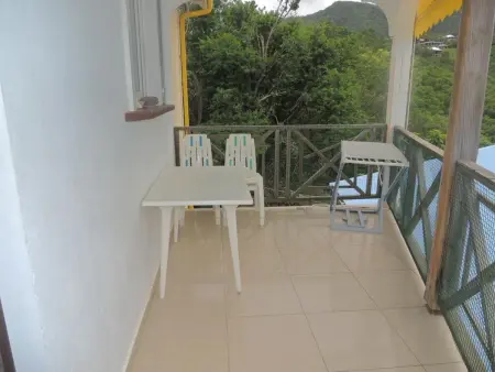 Maison lumineuse à Bouillante avec vue sur la mer - Photo 7