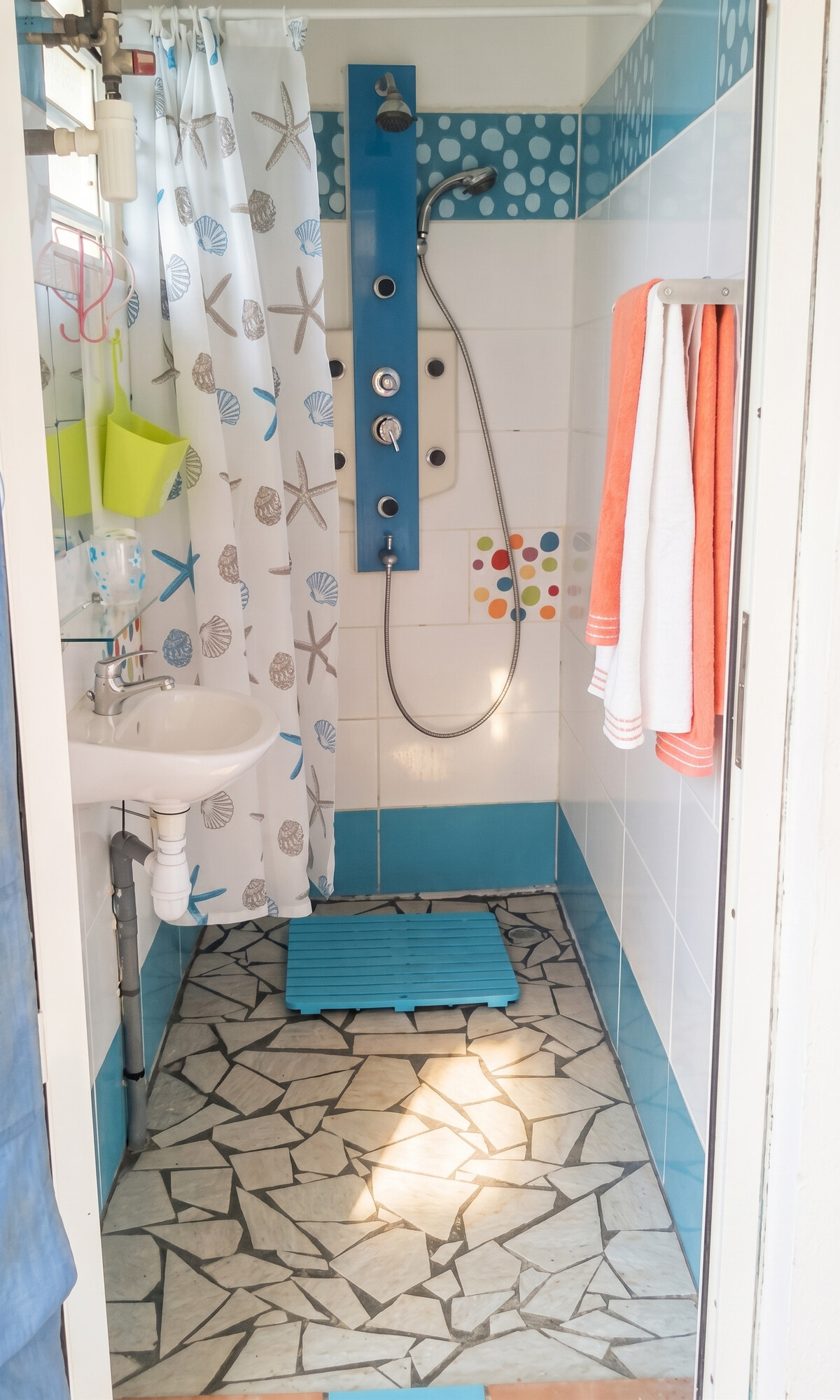 Studio cosy aux Abymes avec piscine partagée et jardin - Photo 9