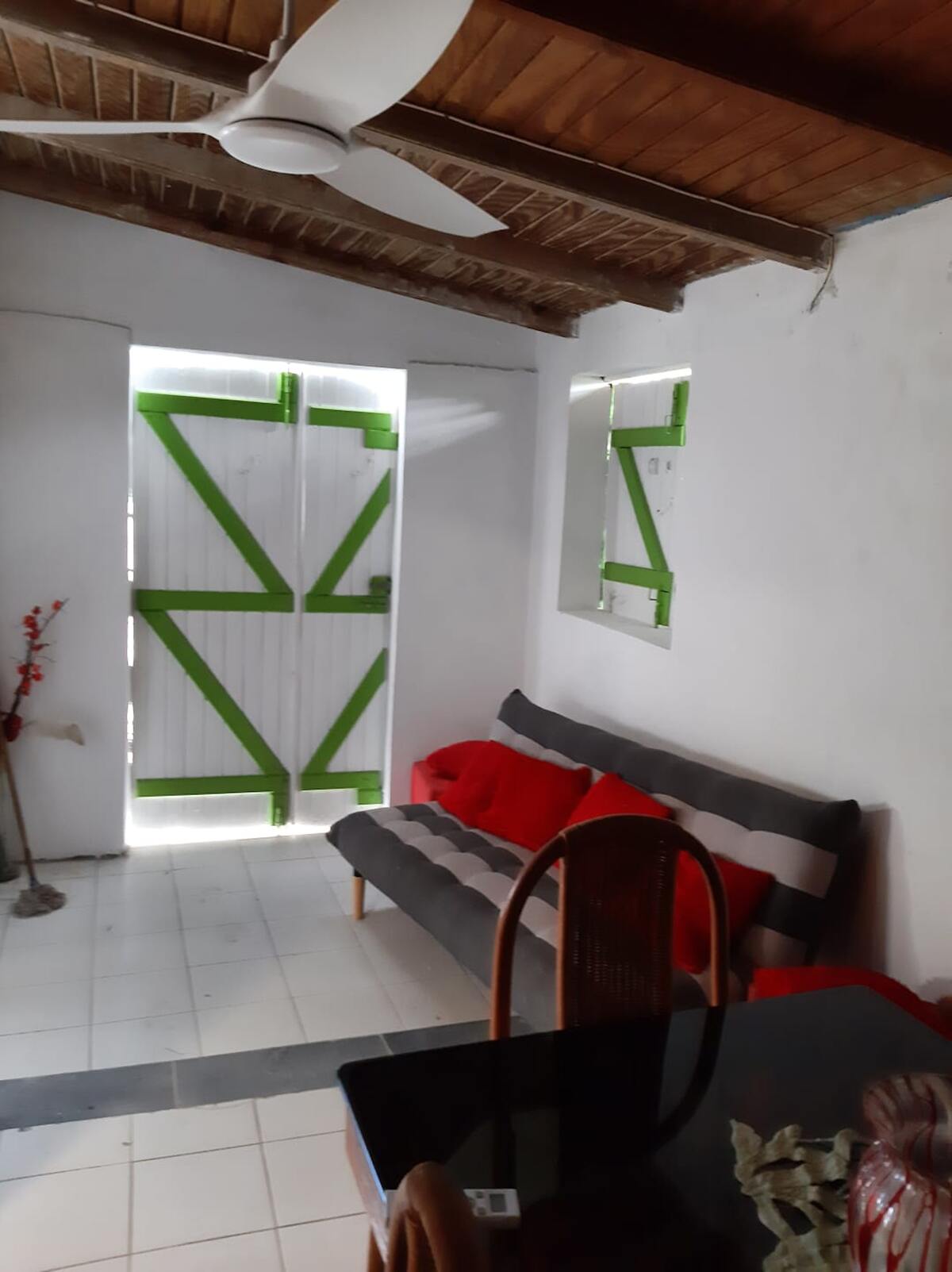 Maison 2 chambres, jardin clôturé à Saint-François - Photo 10