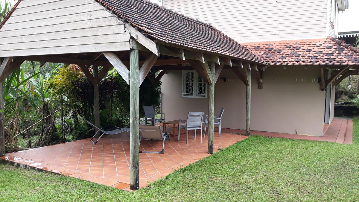 Maison 2 chambres avec jardin clôturé à Gros-Morne - Photo 17