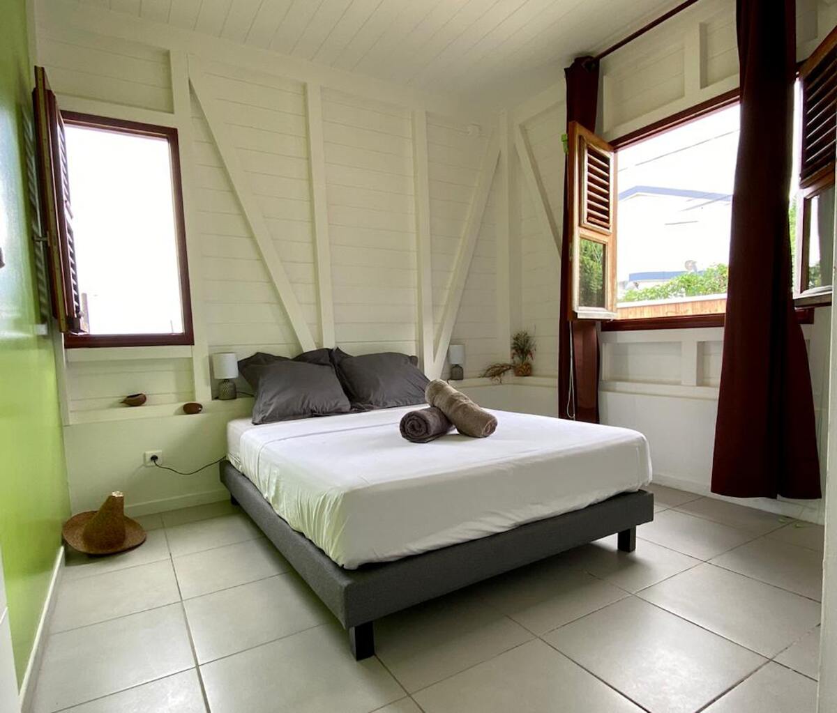 Villa 4 pers. piscine privée sans vis-à-vis à Case-Pilote - Photo 4