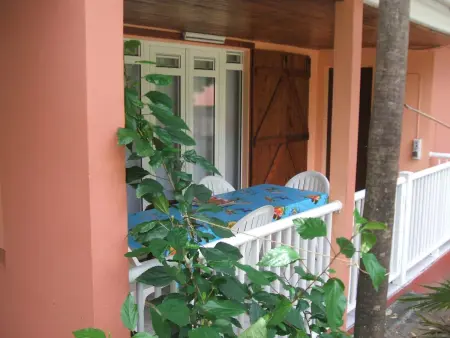Maison charmante avec vue sur montagne à Bouillante + Terrasse - Photo 1