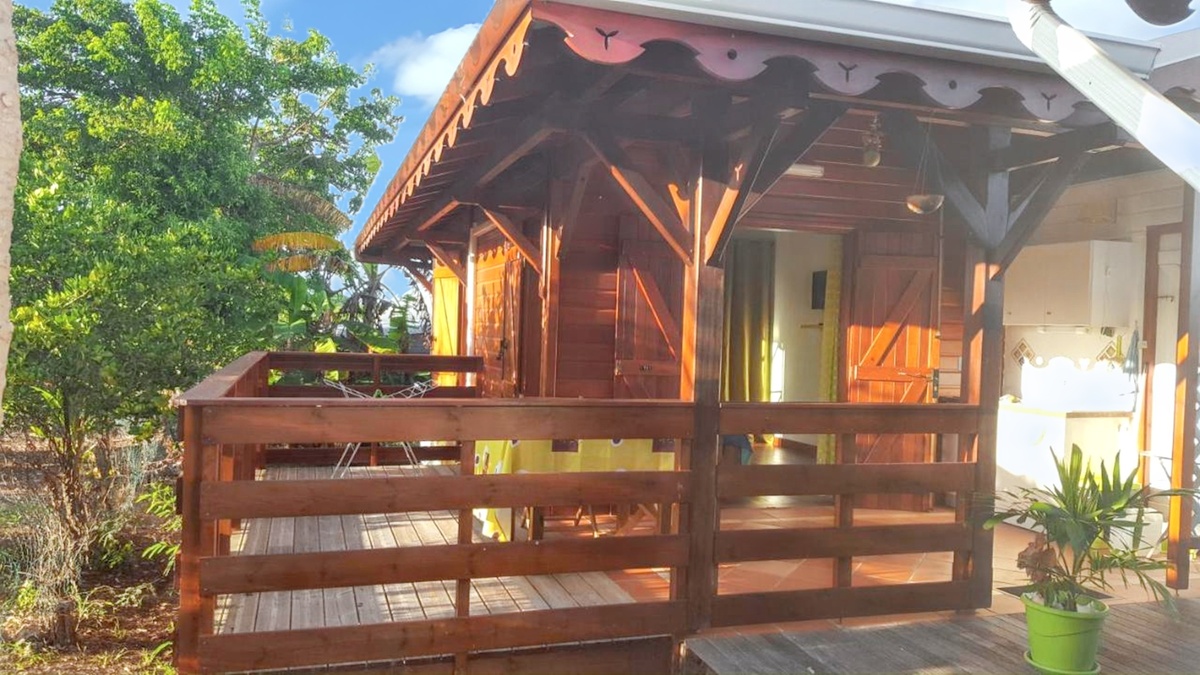 Bungalow 3 pers. à Saint-François, jardin clos et terrasse - Photo 6