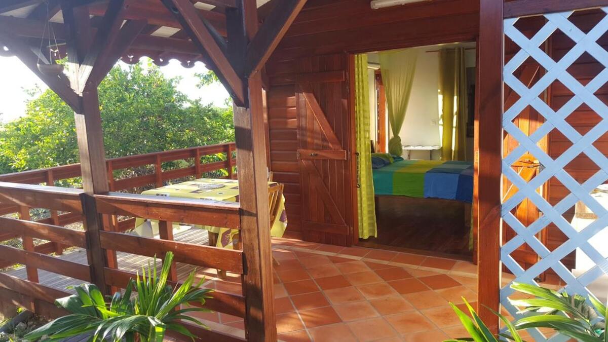 Bungalow 3 pers. à Saint-François, terrasse et barbecue - Photo 7