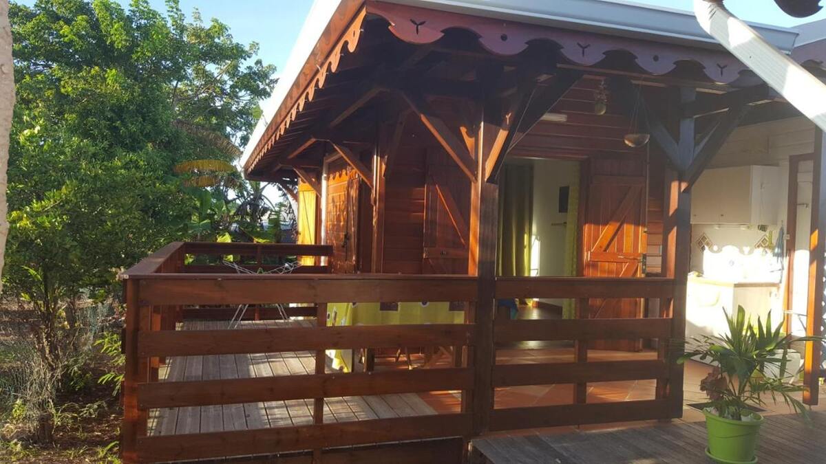 Bungalow 3 pers. à Saint-François, terrasse et barbecue - Photo 9