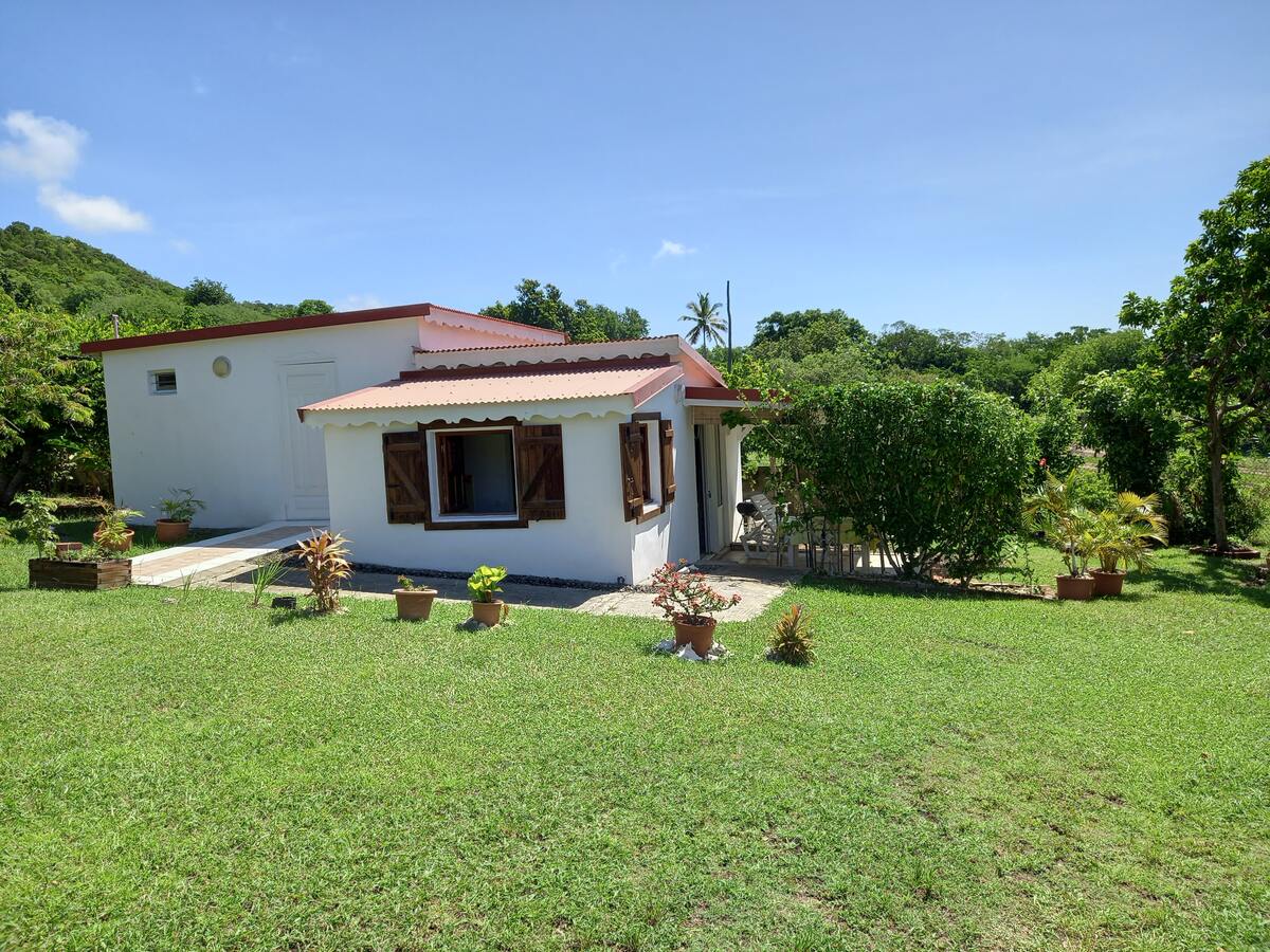 Maison de vacances avec jardin clôturé à Grand-Bourg, Guadeloupe - Photo 1