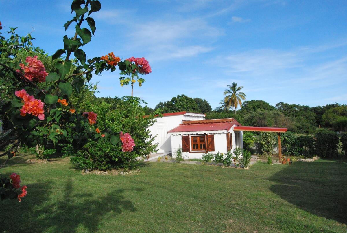 Maison de vacances avec jardin clôturé à Grand-Bourg, Guadeloupe - Photo 5