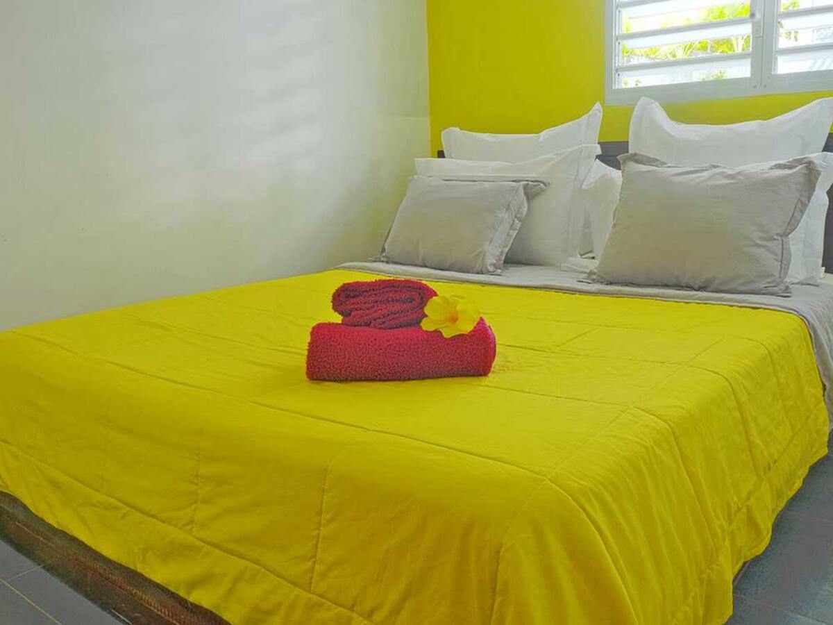 Appartement 2 chambres à Lamentin, piscine et jacuzzi - Photo 11