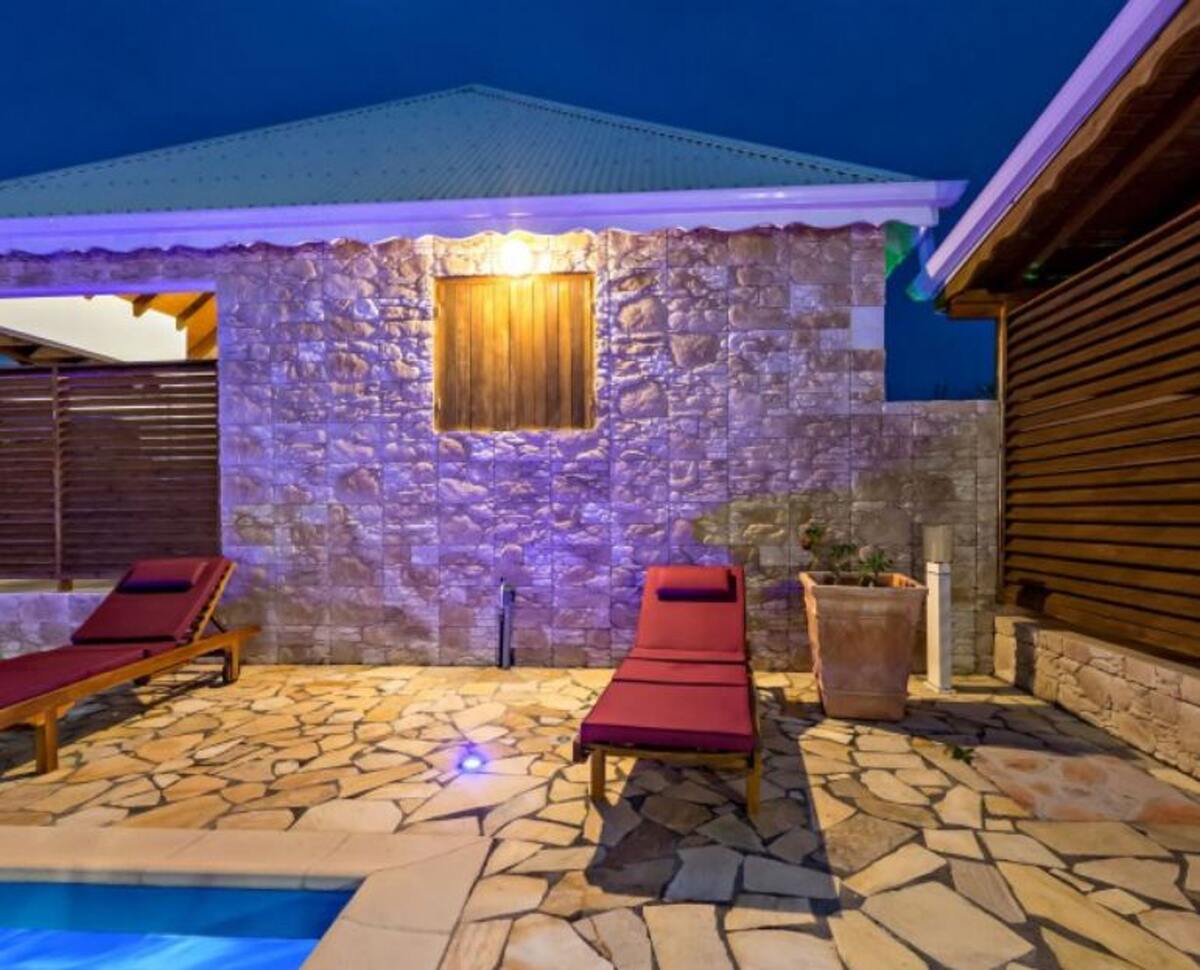 Maison 8 personnes avec piscine et jacuzzi à Anse-Bertrand - Photo 10