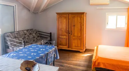 Studio 40 m² avec piscine partagée à Saint-Joseph, La Réunion : photo 12
