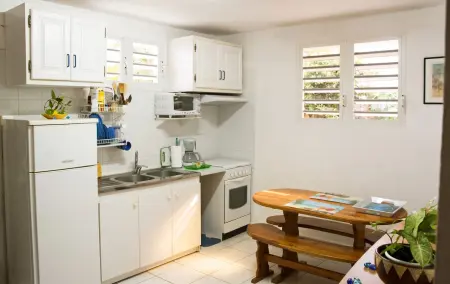 Appartement 40 m² avec jardin et terrasse à Baie-Mahault : photo 3