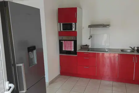 Appartement Moderne à Sainte-Anne avec Piscine Partagée / 80 m² - Photo 8