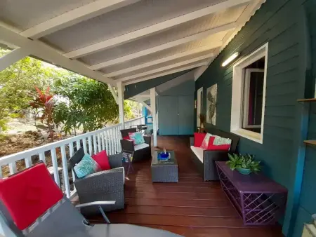 Charmant bungalow à Bouillante avec vue sur la mer - Photo 18