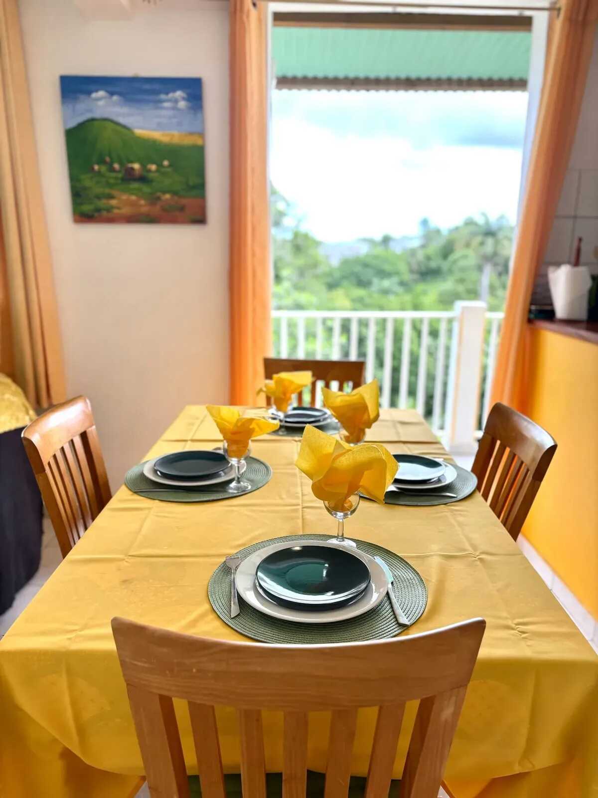 Maison 75 m² avec jardin clos et terrasse à Sainte-Anne - Photo 4
