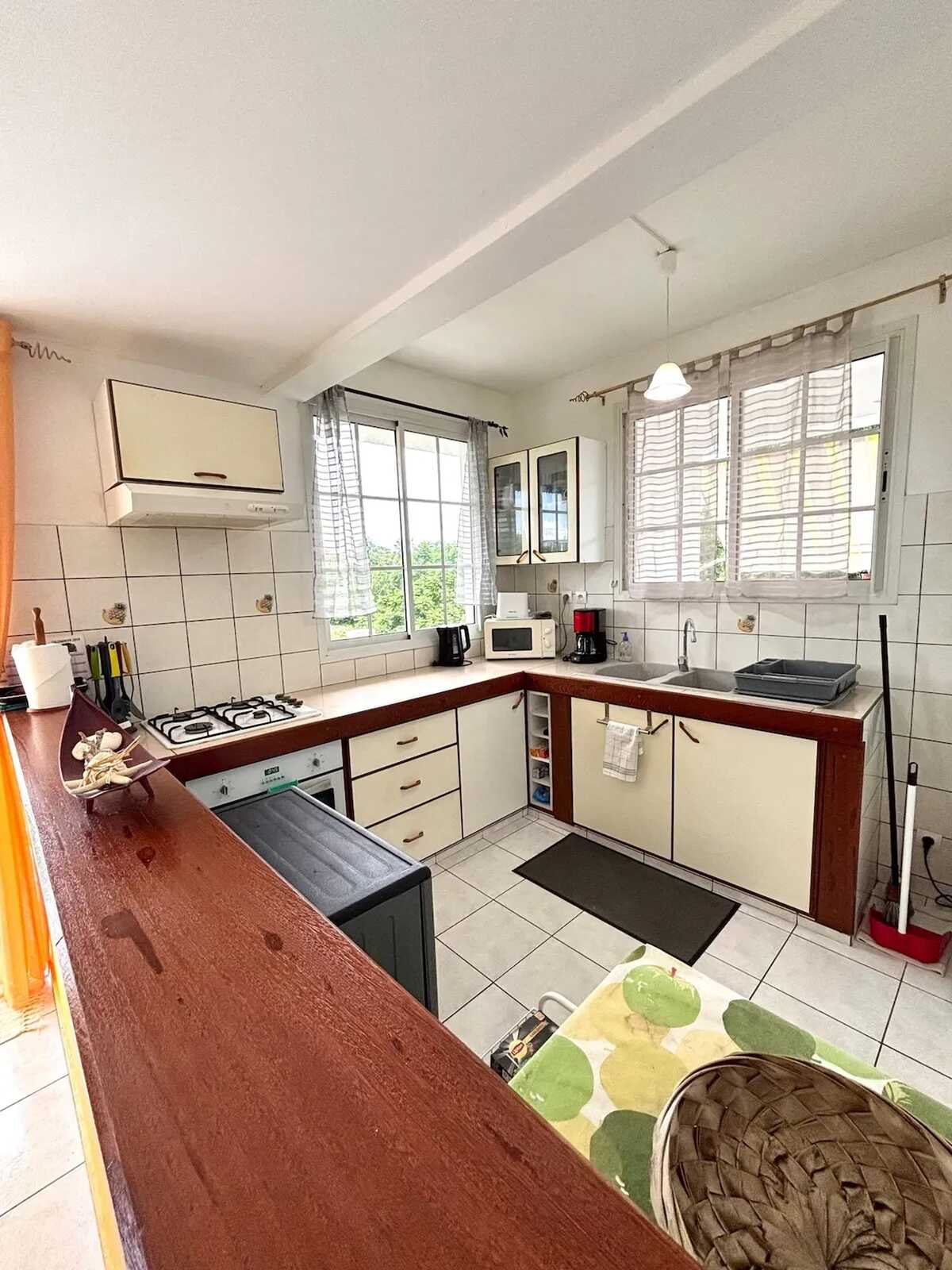 Maison 75 m² avec jardin clos et terrasse à Sainte-Anne - Photo 8