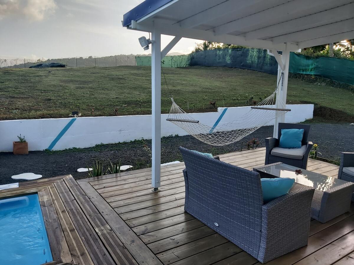Bungalow piscine privée à Sainte-Rose - Photo 2