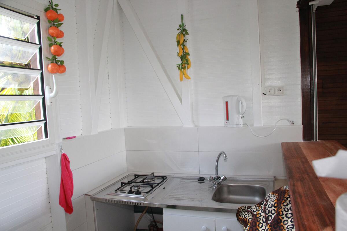 Bungalow 40 m² avec barbecue à Rivière-Salée - Photo 5