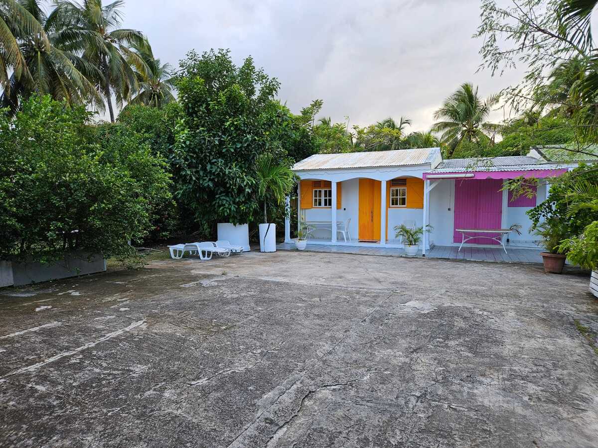 Bungalow 61 m² au Moule avec terrasse, jardin et barbecue - Photo 16