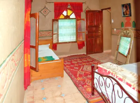 Maison de charme à Zagora avec piscine partagée pour 10 personnes : photo 3