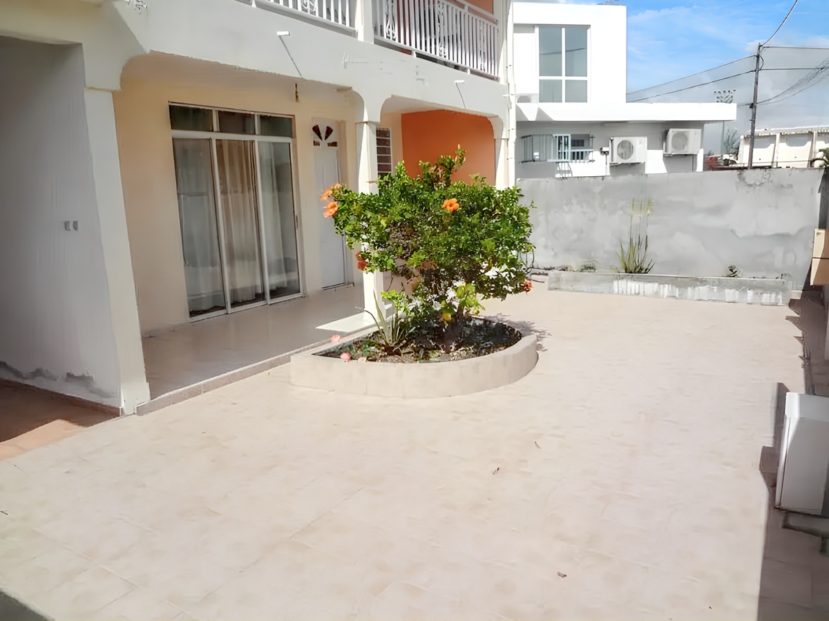 Maison 90 m² climatisée à Port-Louis, 4 personnes - Photo 10