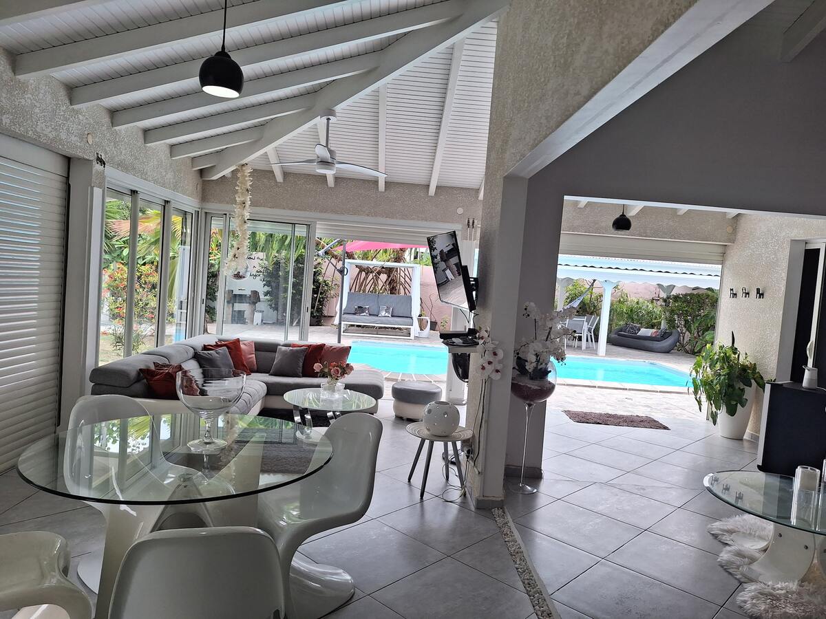 Villa 6 pers. Sainte-Anne : piscine privée & terrasse - Photo 4