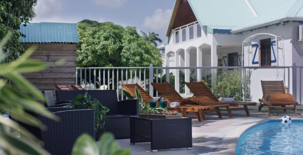 Villa avec piscine d'eau salée et vue mer à Saint-François - Photo 12