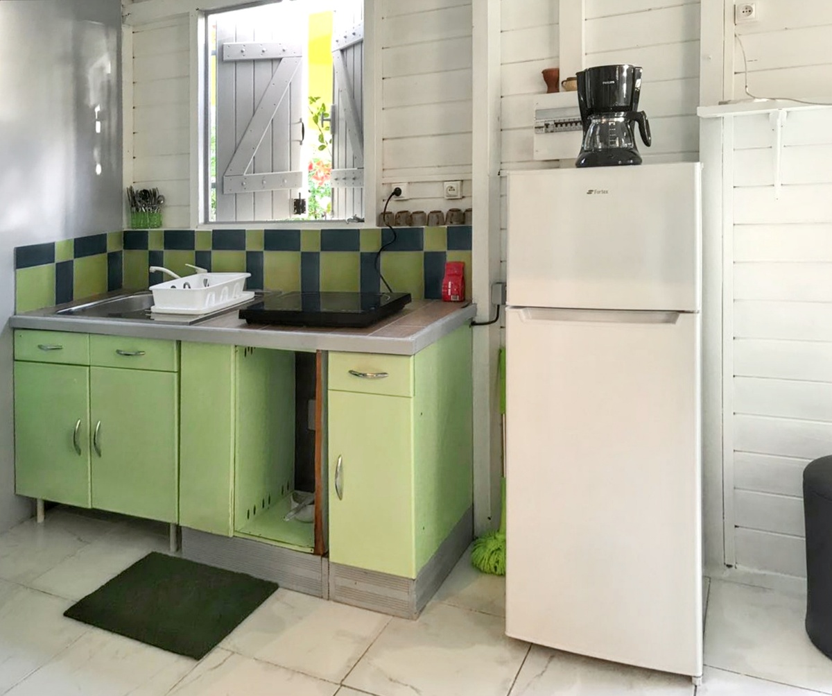 Appartement vue mer au Carbet, balcon et jardin - Photo 4