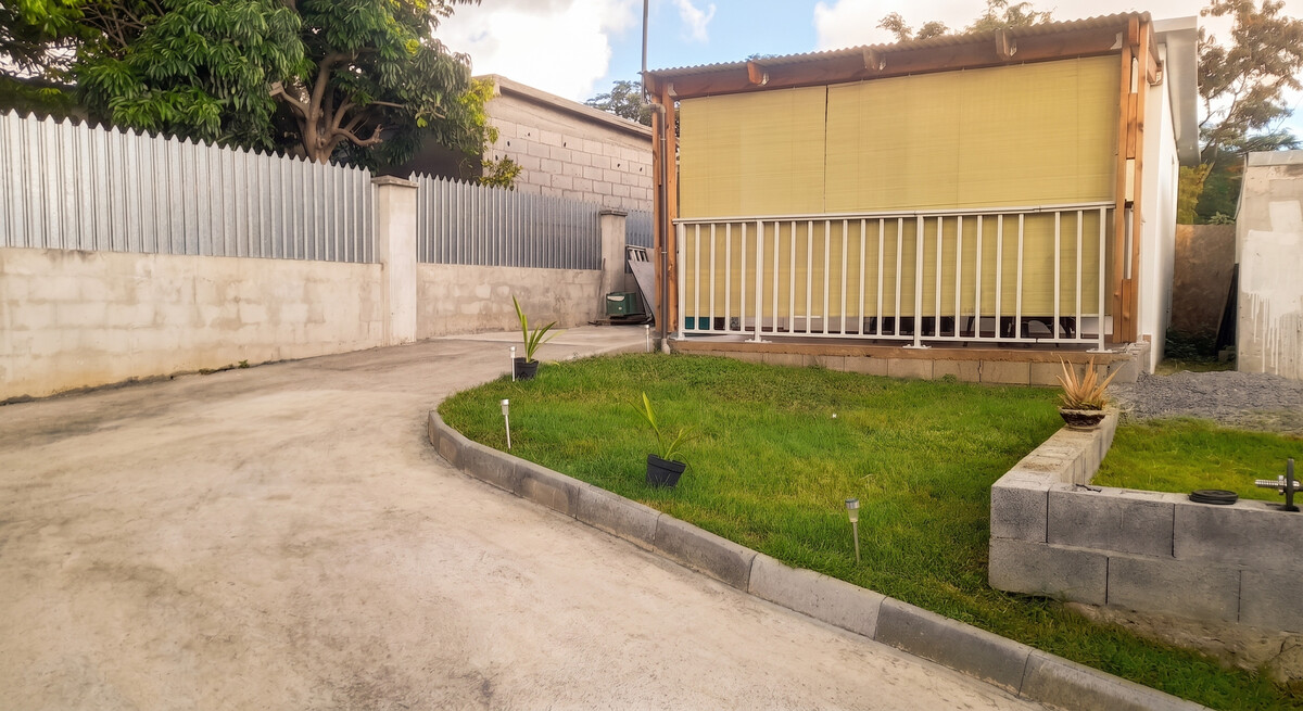 Bungalow 20 m² à Saint Paul, terrasse et jardin privatif - Photo 18